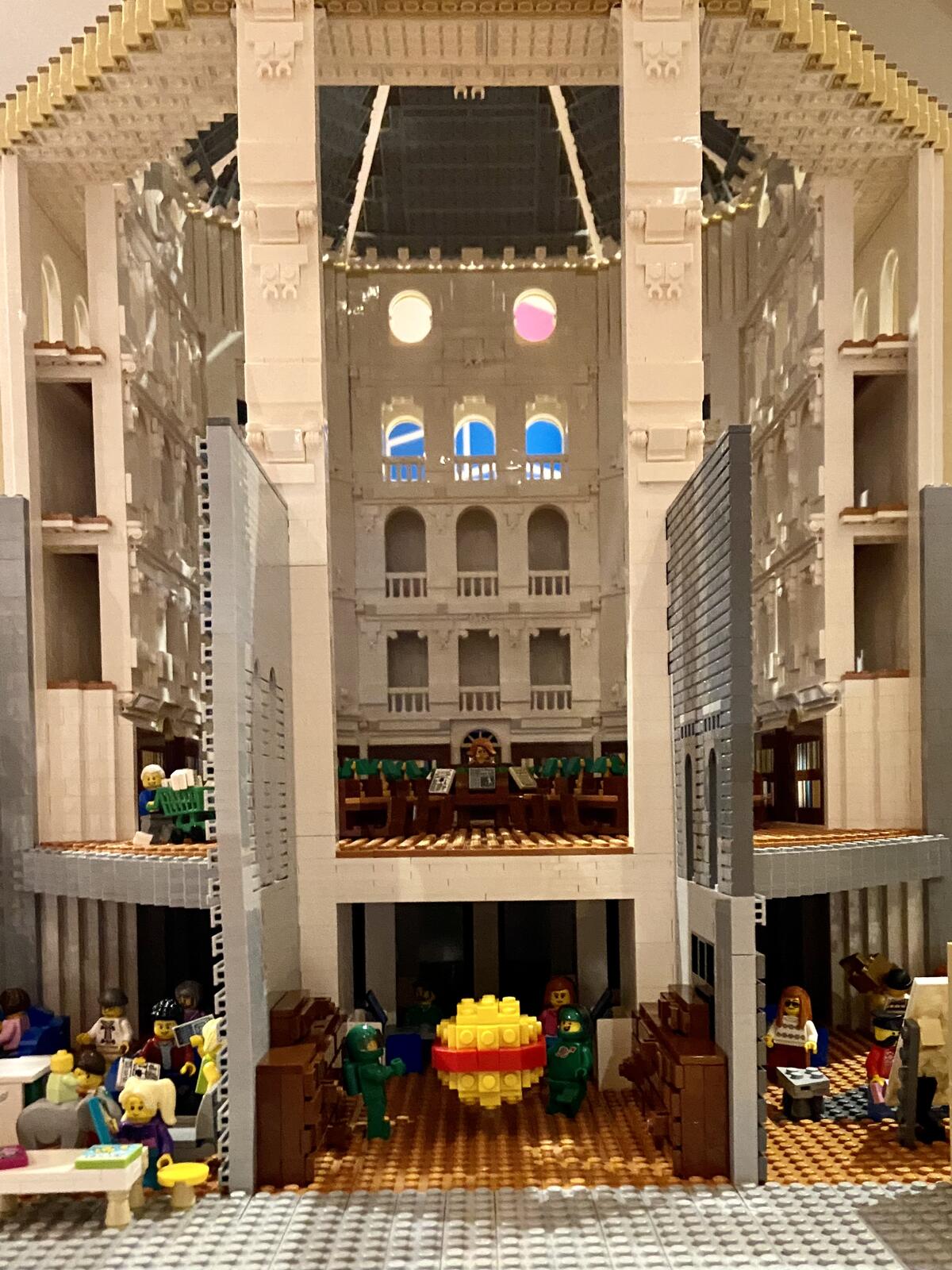 LEGO Bricktoria