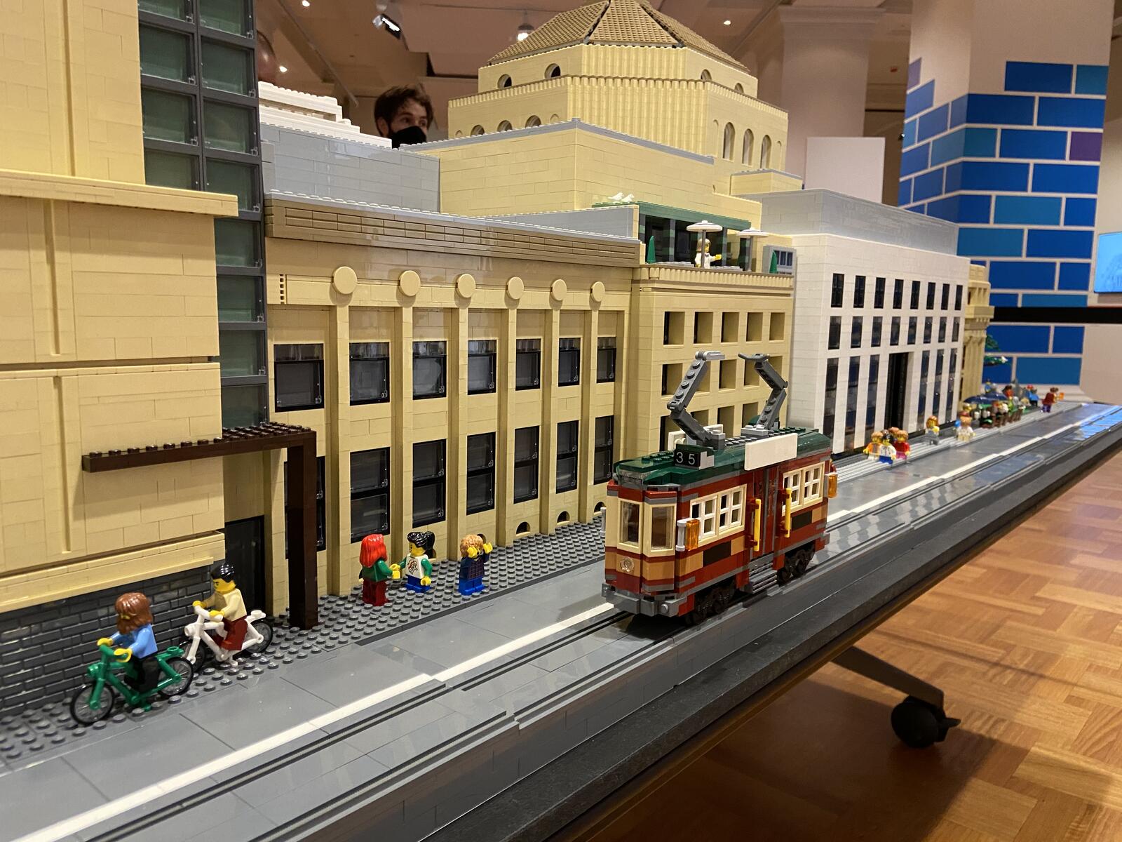 LEGO Bricktoria